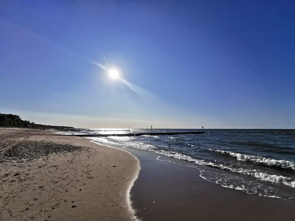 Morze i plaża w Kołobrzegu